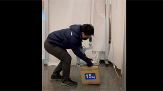 動画のサムネイル02