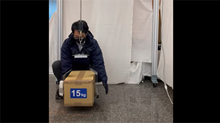 動画のサムネイル01